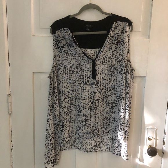 torrid Tops - Torrid 2X Semi Sheer Black and White Tank Top